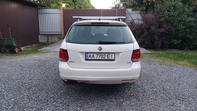 Volkswagen Golf 2011 - 6