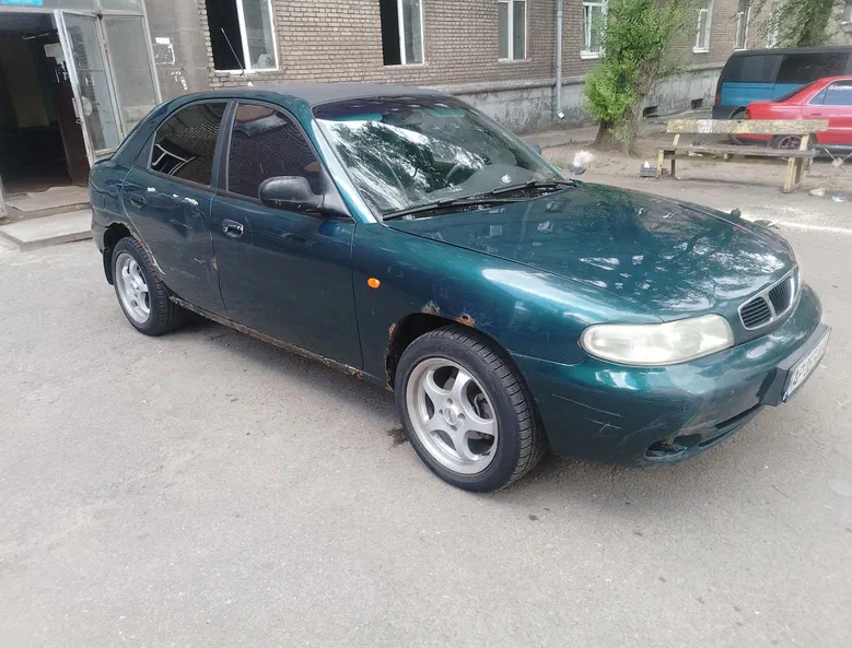 Daewoo Nubira 1998 - 2