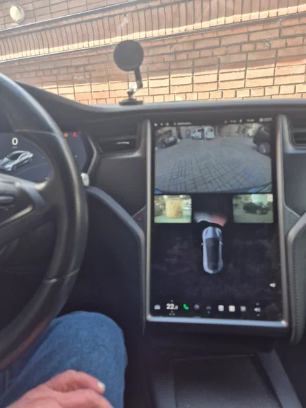 Tesla Model S 2018 - 6