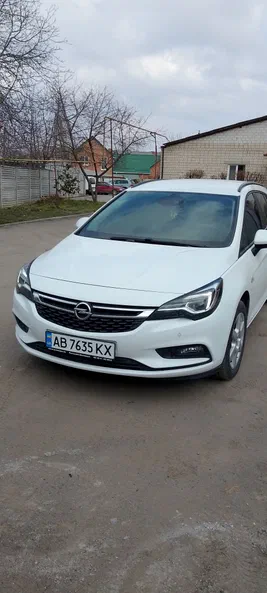 Opel Astra 2016 - 2