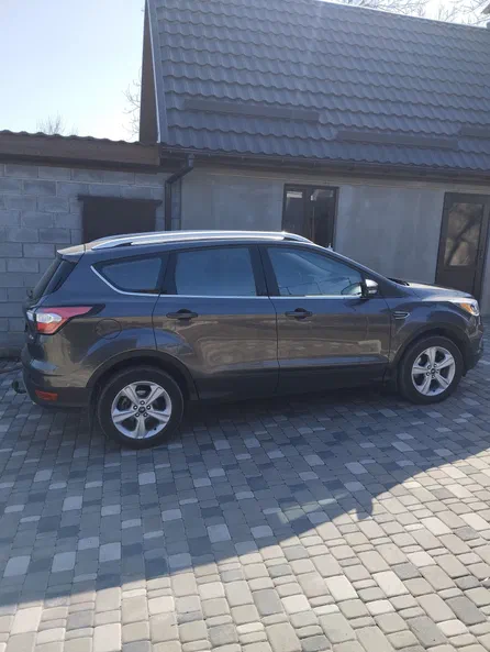 Ford Kuga 2016 - 3