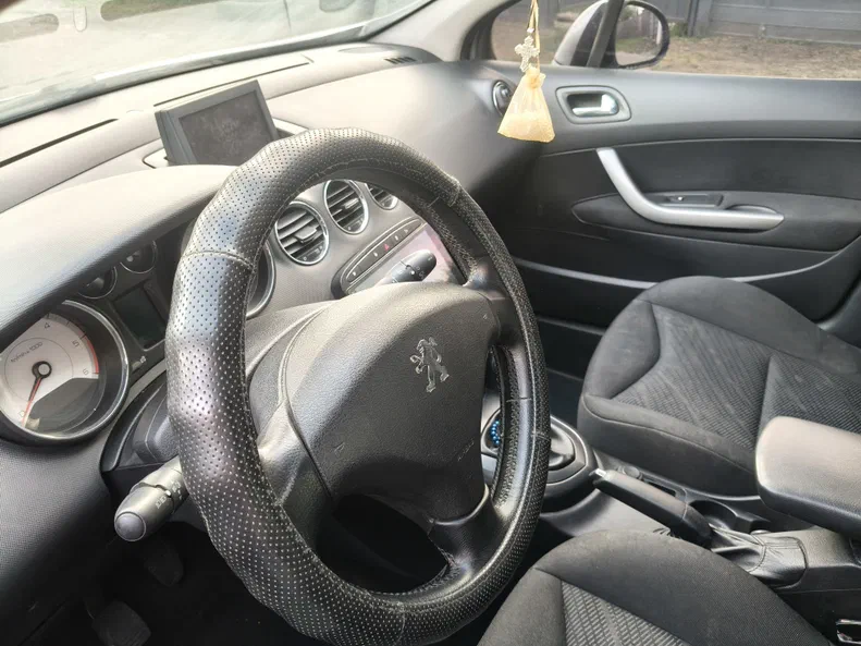 Peugeot 308 2009 - 21