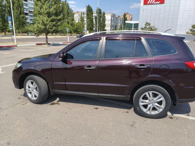 Hyundai Santa Fe 2010 - 6