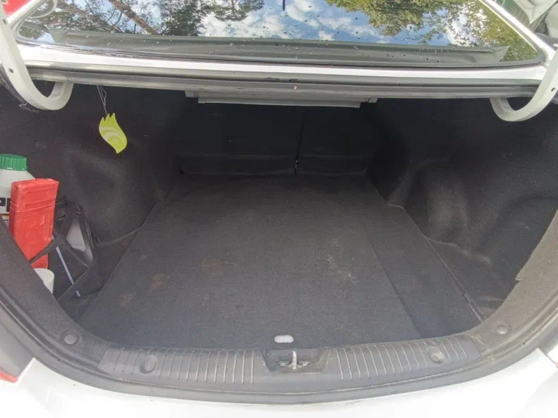 Hyundai Accent 2013 - 9