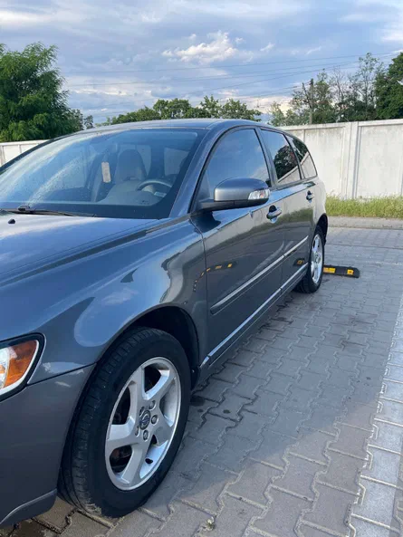 Volvo V50 2011 - 4