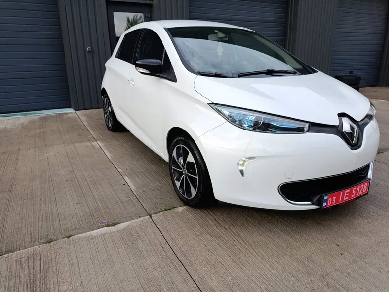 Renault ZOE 2019 - 9