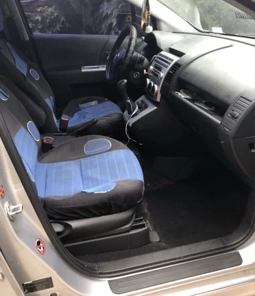 Mazda 5 2006 - 5