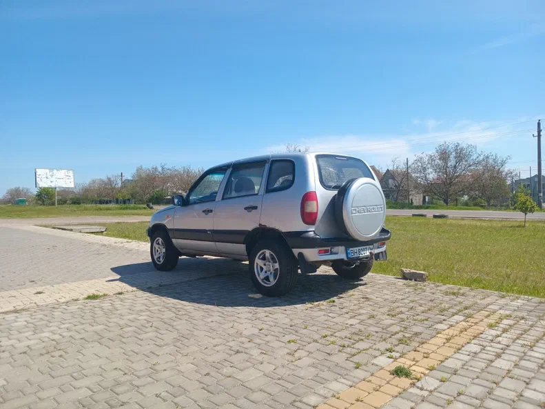 Chevrolet Niva 2006 - 1