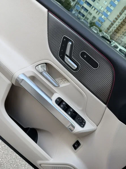 Mercedes-Benz GLB 2021 - 7