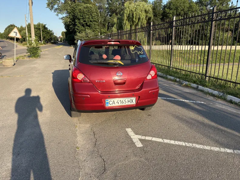 Nissan Tiida 2008 - 11