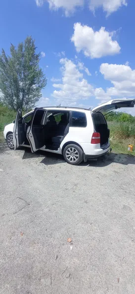 Volkswagen Touran 2006 - 12