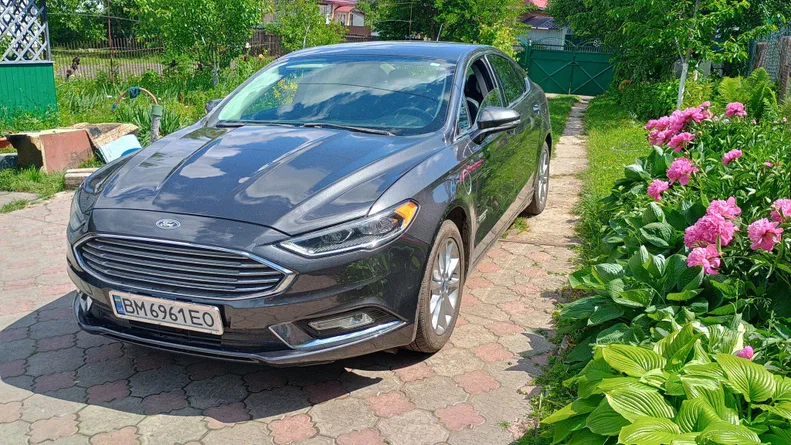 Ford Fusion (North America) 2017 - 2