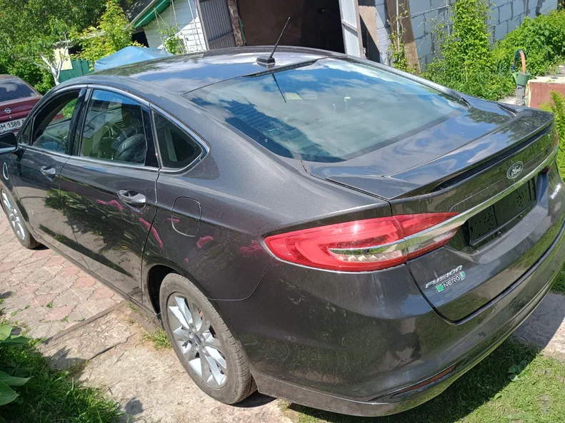 Ford Fusion (North America) 2017 - 13