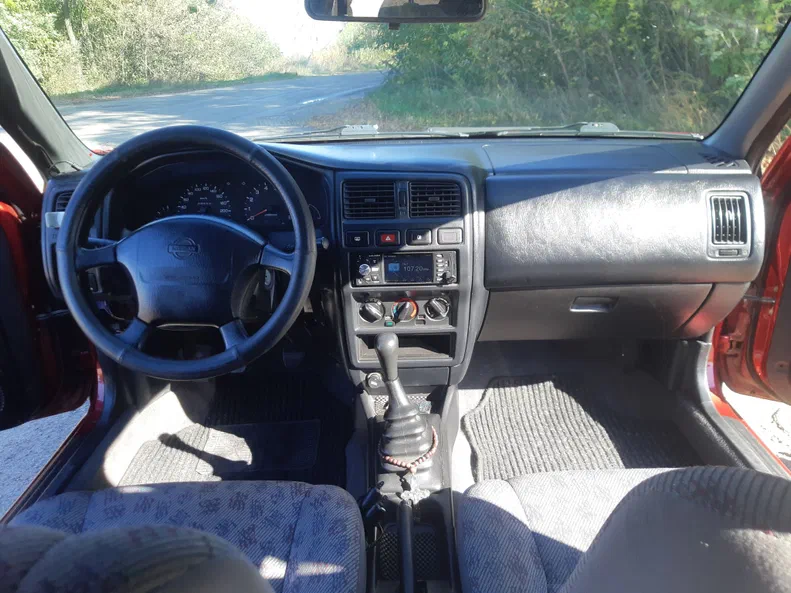 Nissan Almera 1996 - 4