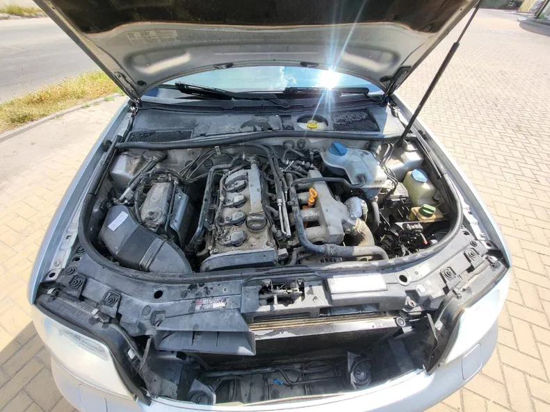 Audi A6 2004 - 6