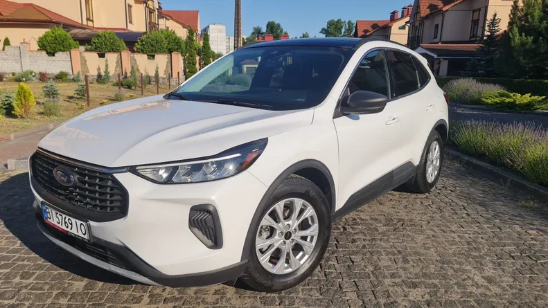 Ford Escape 2023 - 2