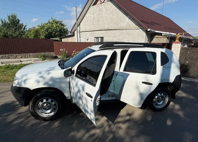 Renault Duster 2012 - 8
