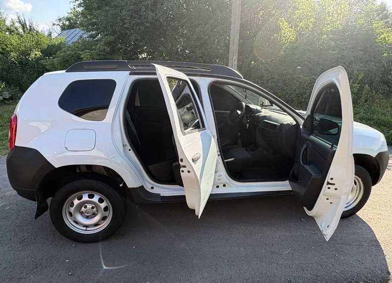 Renault Duster 2012 - 9