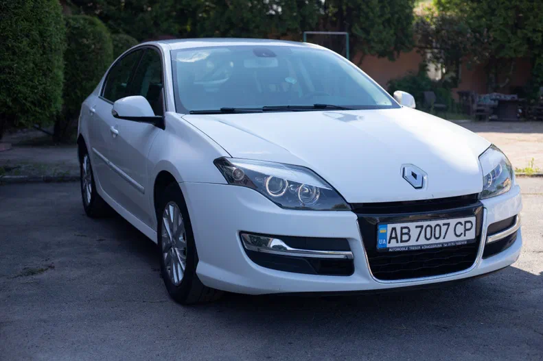 Renault Laguna 2013 - 0