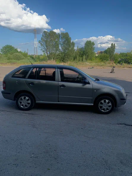 Skoda Fabia 2006 - 3