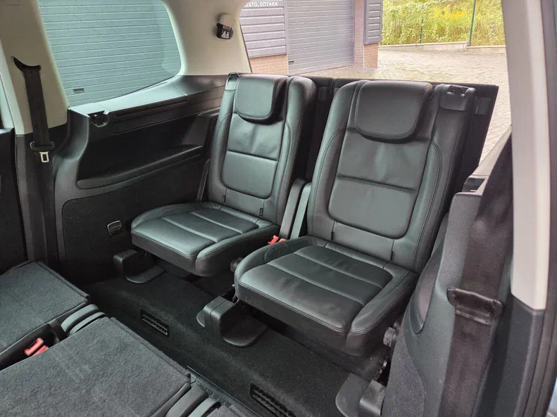 Volkswagen Sharan 2015 - 13