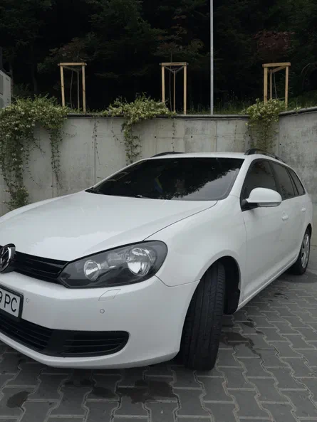 Volkswagen Golf 2012 - 1
