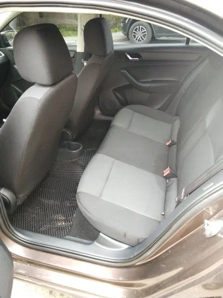 Skoda Rapid 2016 - 10