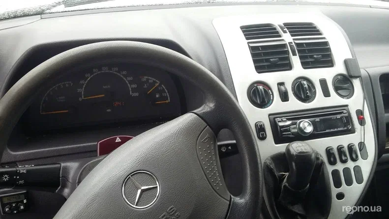 Mercedes-Benz Vito 2000