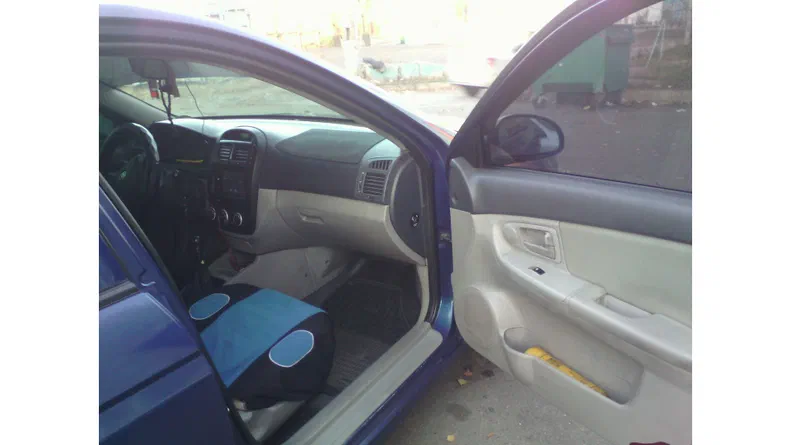 Kia Cerato 2007 - 14