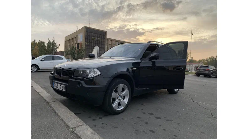 BMW X3 2004