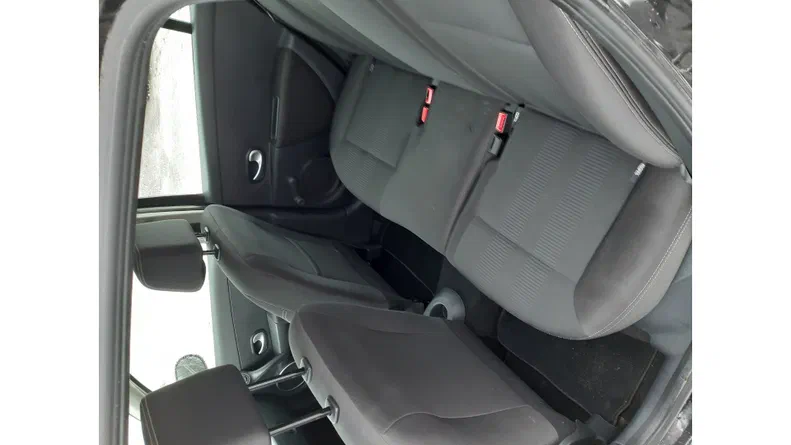 Renault Clio 2011 - 9