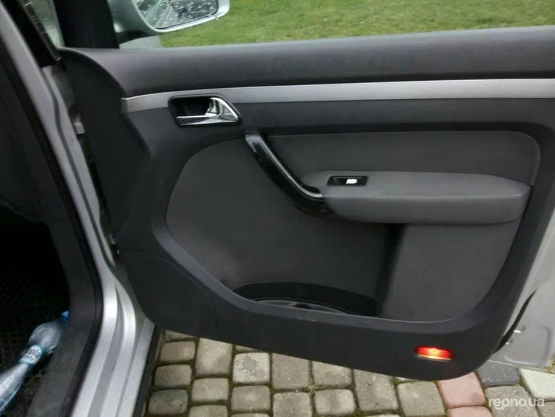 Volkswagen Touran 2004 - 11