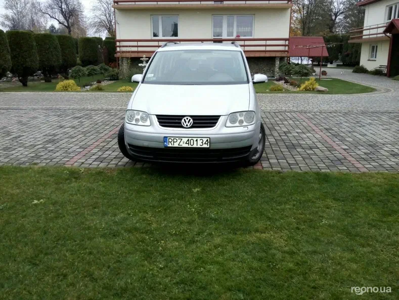 Volkswagen Touran 2004 - 9