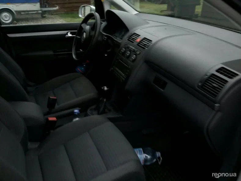 Volkswagen Touran 2004 - 5