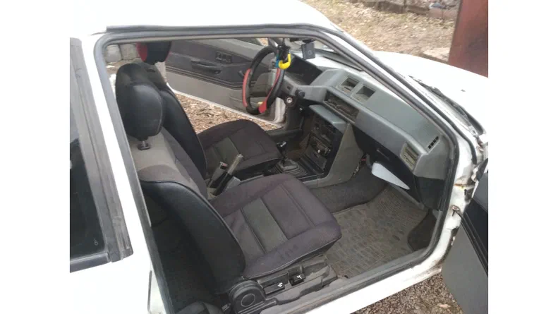 Mitsubishi Colt 1987 - 7