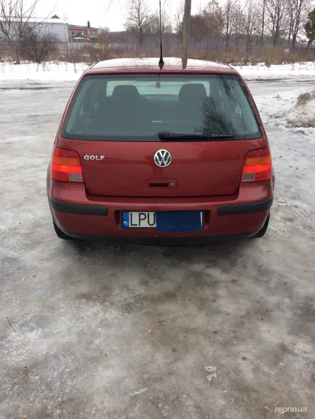Volkswagen Golf 1998