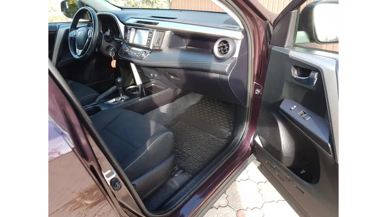 Toyota RAV4 2016 - 5