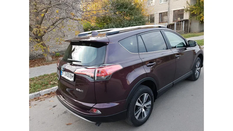 Toyota RAV4 2016 - 24