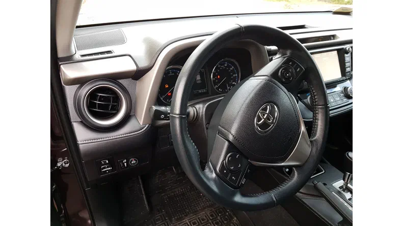 Toyota RAV4 2016 - 29