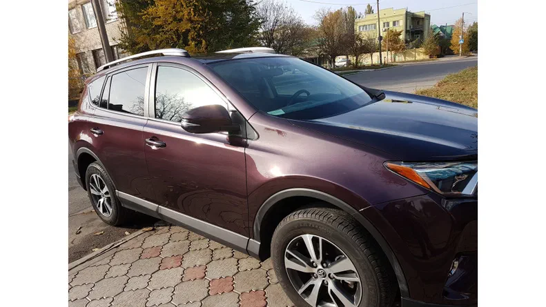 Toyota RAV4 2016 - 6