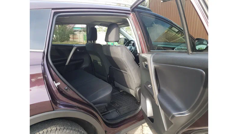 Toyota RAV4 2016 - 17