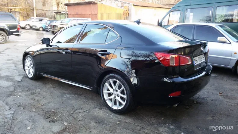 Lexus IS 2011 - 7