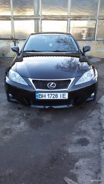 Lexus IS 2011 - 6