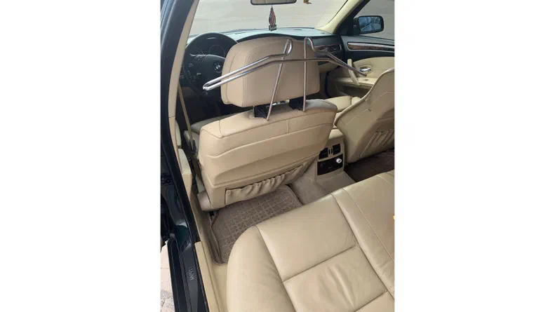 BMW 5 серія 2008 - 17