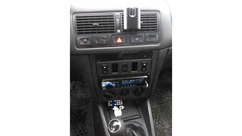 Volkswagen Golf 1998 - 10