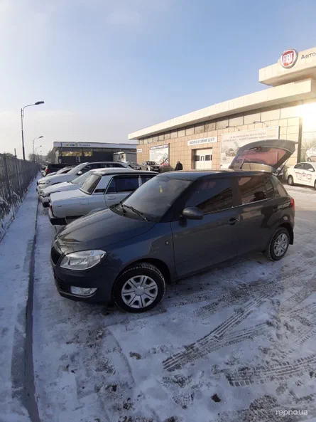 Skoda Fabia 2010 - 8