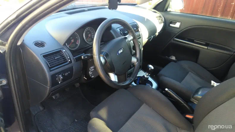 Ford Mondeo 2002