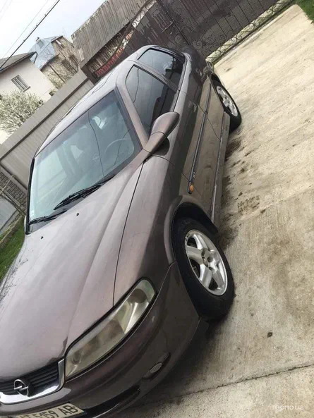 Opel Vectra 1998 - 11