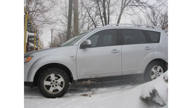 Mitsubishi Outlander 2008