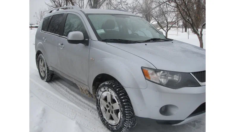 Mitsubishi Outlander 2008